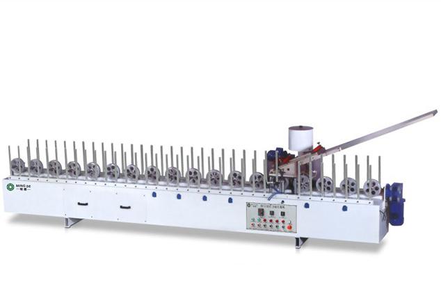 木線條包覆機(jī)